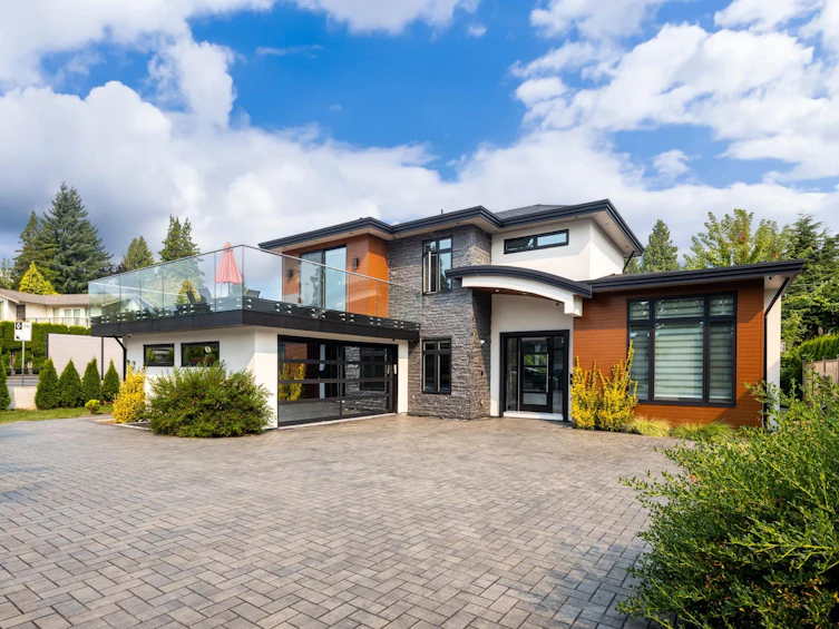 3560 Highland Boulevard, North Vancouver, BC, V7R 2Y6