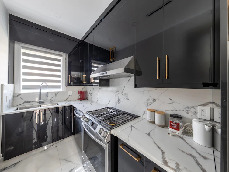 3560 Highland Boulevard, North Vancouver, BC, V7R 2Y6 - 9