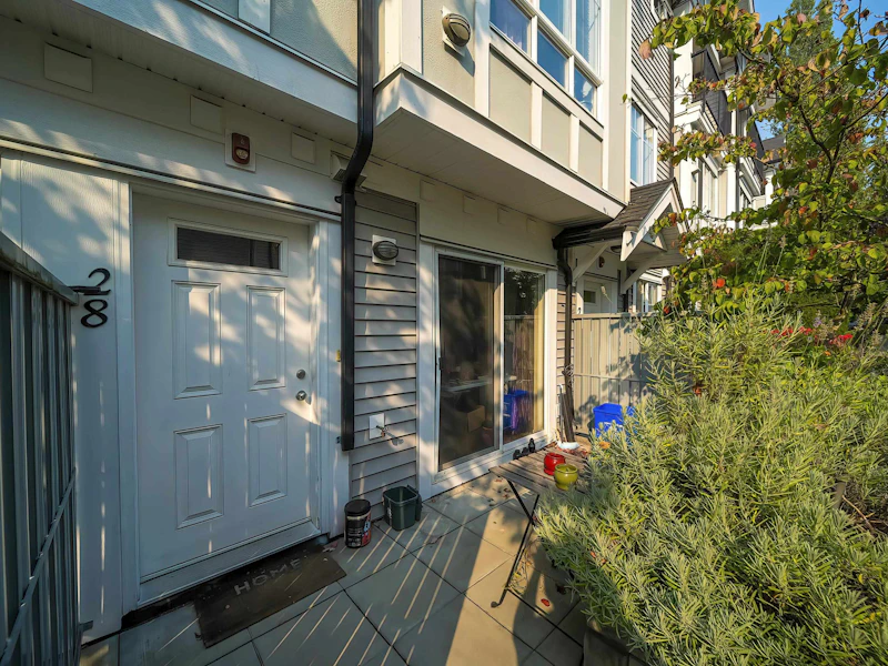 28 - 13239 Old Yale Road, Surrey BC V3T 3C5