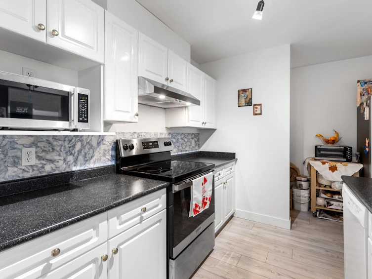 7-7901 13th Avenue, Burnaby, BC, V3N 2E8 - 10