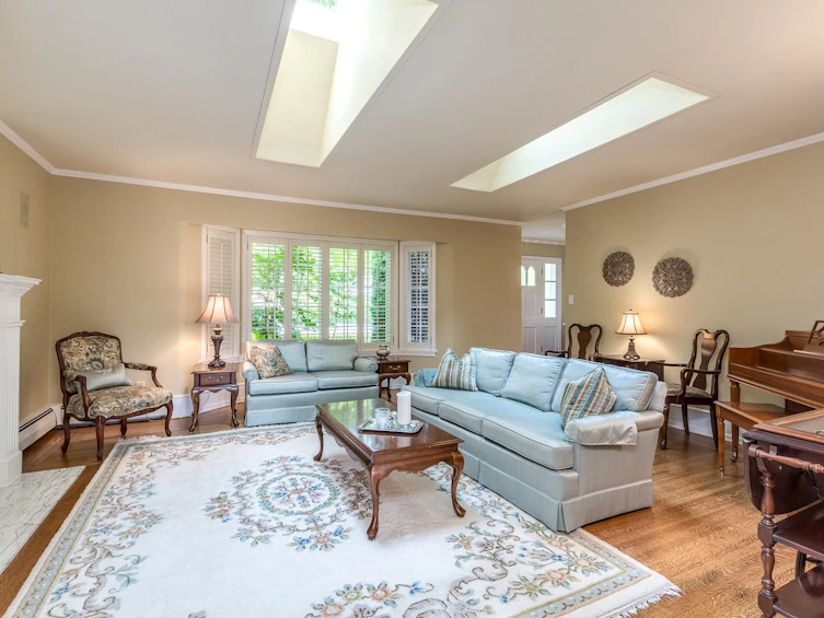 554 Newcroft Place, West Vancouver, BC, V7T 1W8 - 2