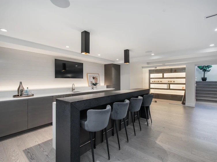 4262 Lions Avenue, North Vancouver, BC, V7R 3S5 - 30