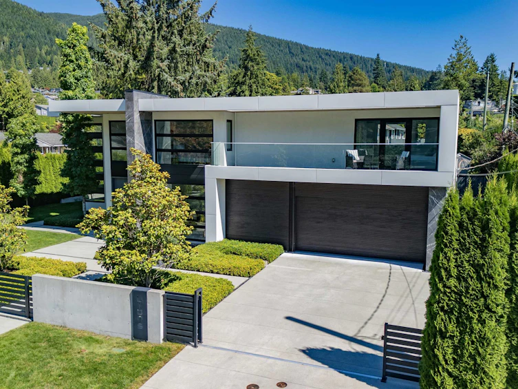 4262 Lions Avenue, North Vancouver, BC, V7R 3S5 - 37