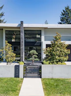 4262 Lions Avenue