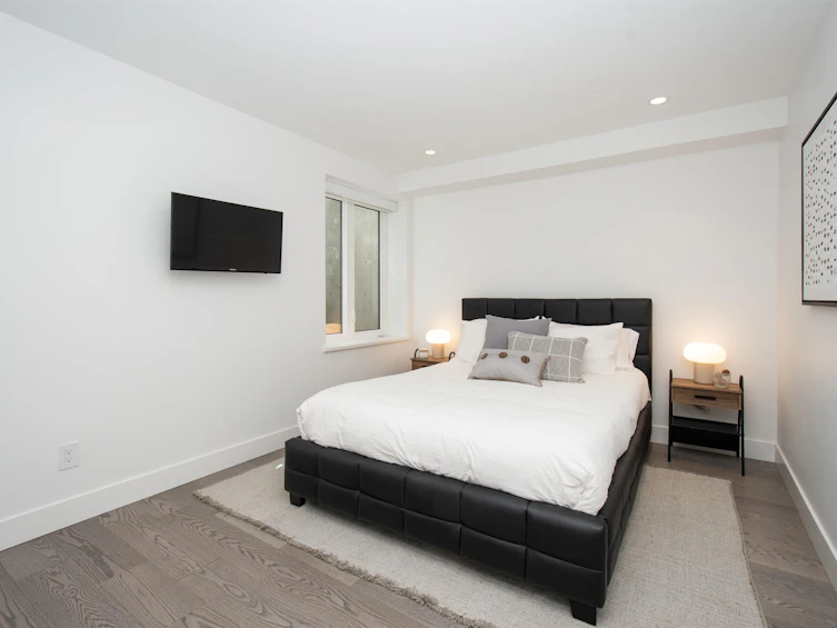 4262 Lions Avenue, North Vancouver, BC, V7R 3S5 - 36