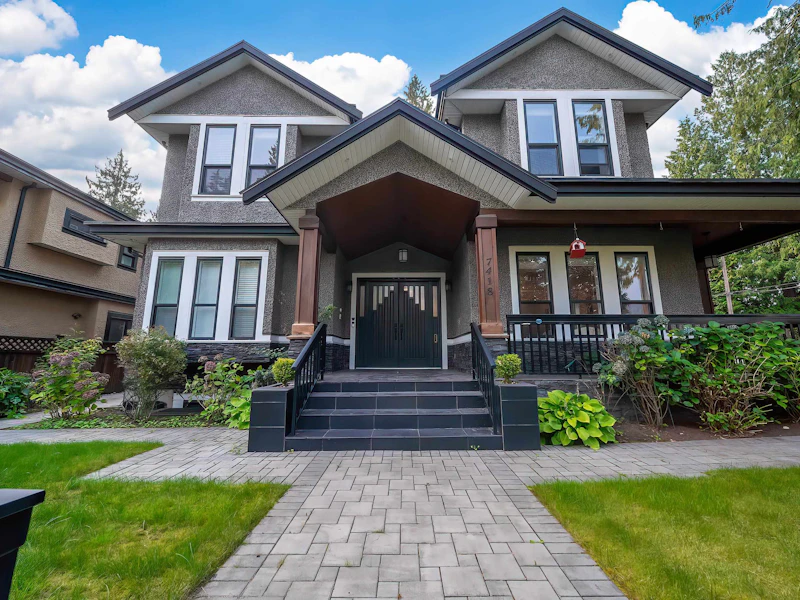 7418 Stanley Street, Burnaby BC V5E 3Z7