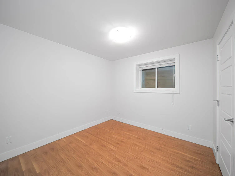 7418 Stanley Street, Burnaby, BC, V5E 3Z7 - 33