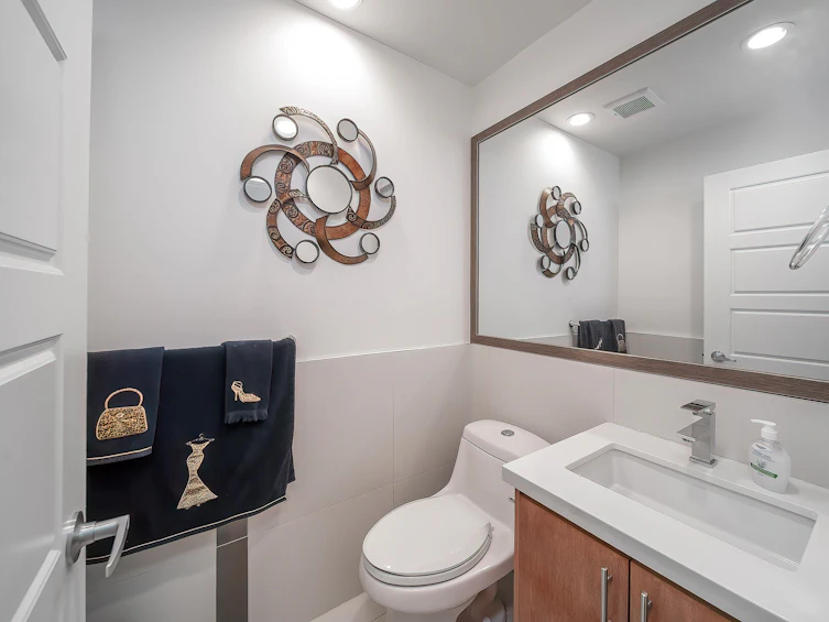 7418 Stanley Street, Burnaby, BC, V5E 3Z7 - 30