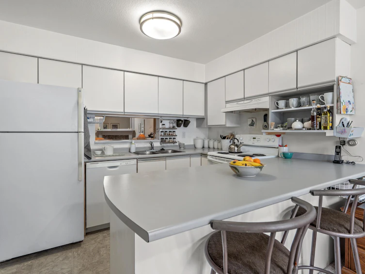 2-13969 70 Avenue, Surrey, BC, V3W 0J7 - 11