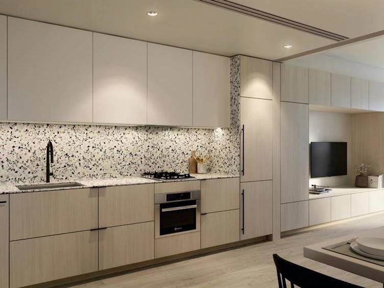 323-471 E Broadway Street, Vancouver, BC, V5T 1W9 - 2