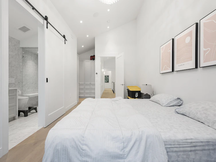2173 Vanness Avenue, Vancouver, BC, V5N 2M1 - 20