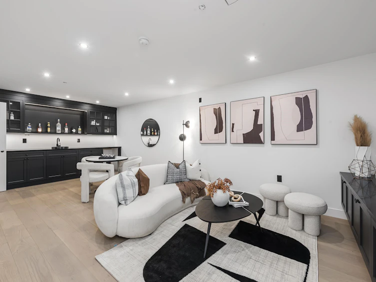 2173 Vanness Avenue, Vancouver, BC, V5N 2M1 - 26