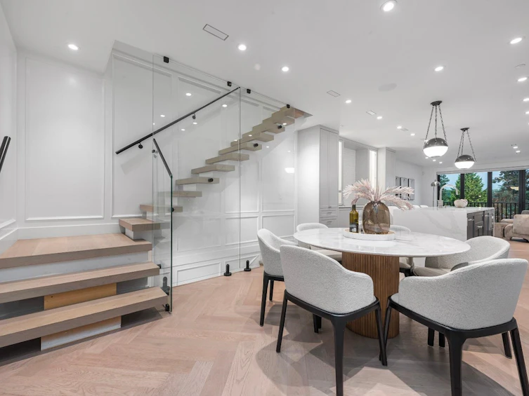 2173 Vanness Avenue, Vancouver, BC, V5N 2M1 - 11