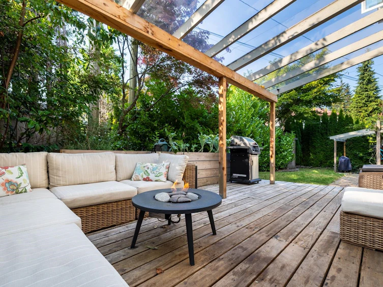 3680 Edgemont Boulevard, North Vancouver, BC, V7R 2P7 - 4