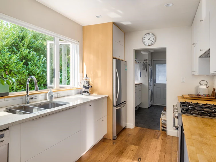 3680 Edgemont Boulevard, North Vancouver, BC, V7R 2P7 - 10
