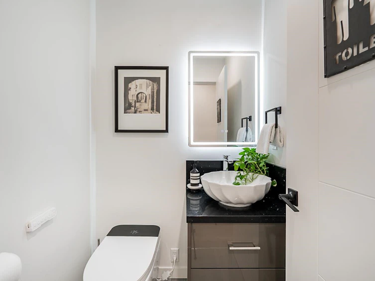 1712 E 34 Avenue, Vancouver, BC, V5P 1A3 - 22