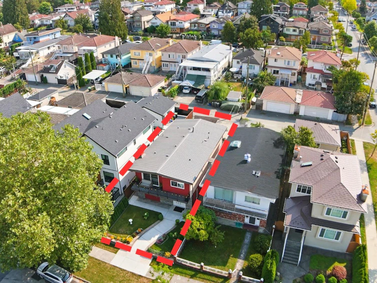 1712 E 34 Avenue, Vancouver, BC, V5P 1A3 - 34