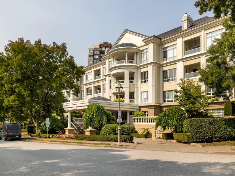 403-5735 Hampton Place, Vancouver, BC, V6T 2G8 - 2