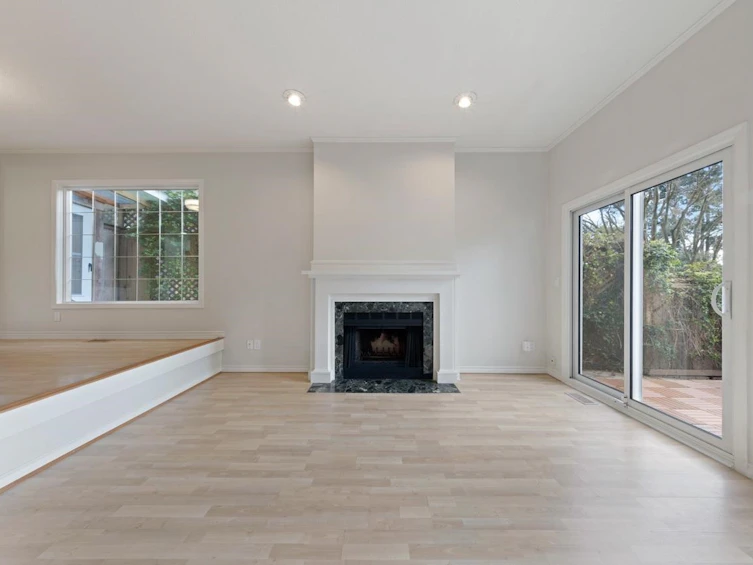 2542 York Avenue, Vancouver, BC, V6K 1E3 - 11