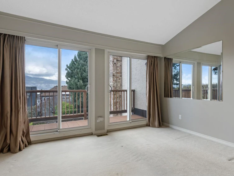2542 York Avenue, Vancouver, BC, V6K 1E3 - 29