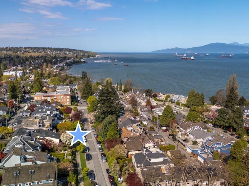 2542 York Avenue, Vancouver BC V6K 1E3
