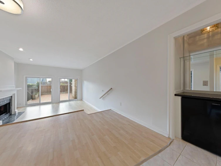 2542 York Avenue, Vancouver, BC, V6K 1E3 - 22