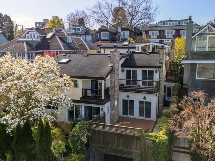 2542 York Avenue, Vancouver, BC, V6K 1E3 - 8