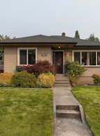 331 Strand Avenue