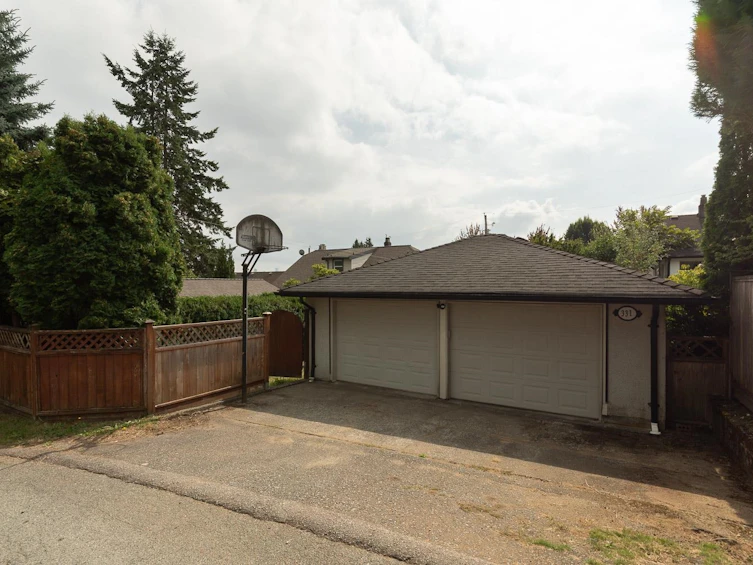 331 Strand Avenue, New Westminster, BC, V3L 3J1 - 23