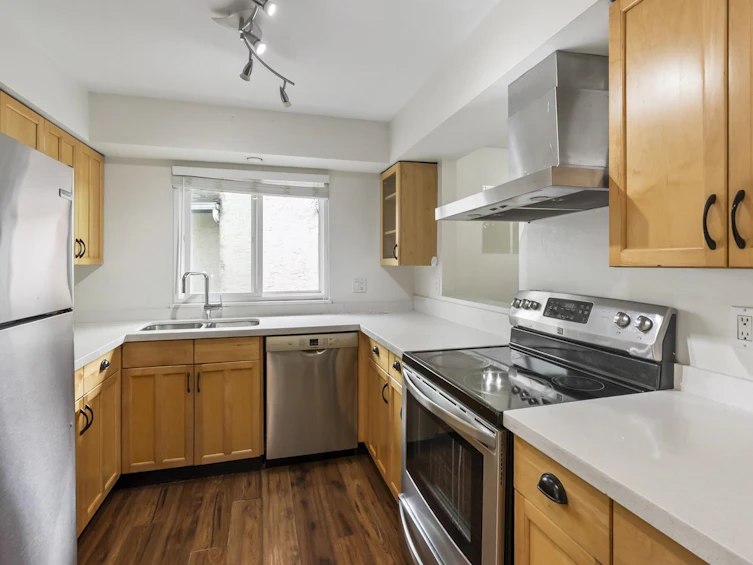 2268 Willoughby Way, Langley, BC, V2Y 1C1 - 8