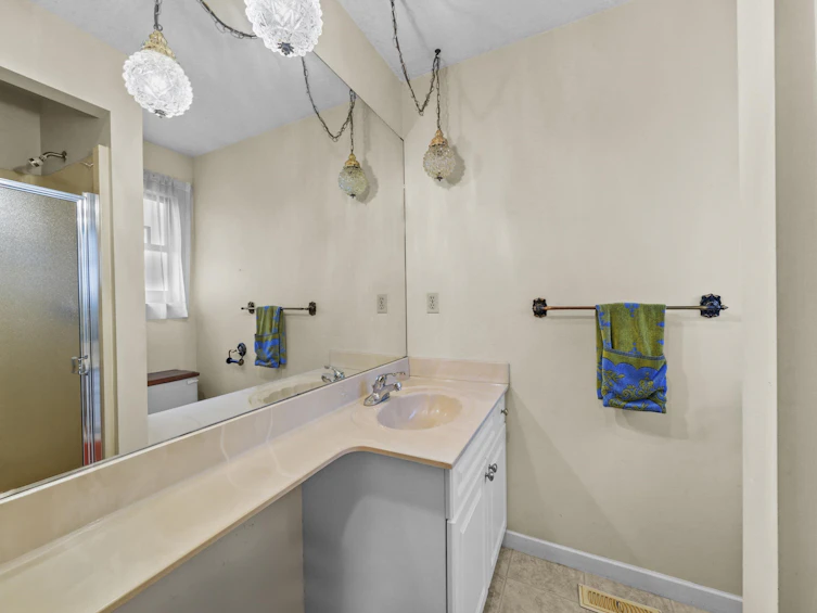 10391 Milford Drive, Richmond, BC, V7A 4J8 - 18