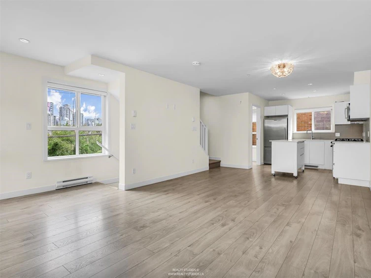 201-1190 W 6th Avenue, Vancouver, BC, V6H 1A4 - 2