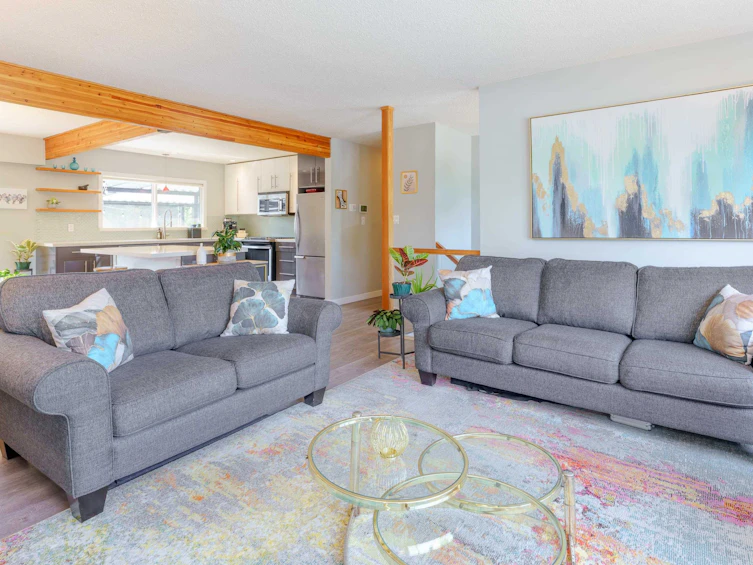 12209 214 Street, Maple Ridge, BC, V2X 5E3 - 6