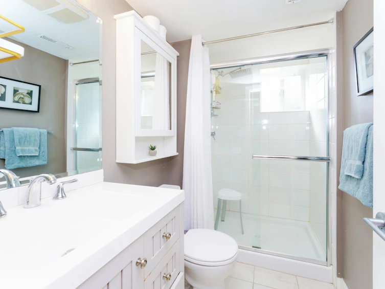 12209 214 Street, Maple Ridge, BC, V2X 5E3 - 8