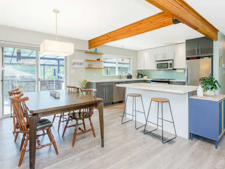 12209 214 Street, Maple Ridge, BC, V2X 5E3 - 2