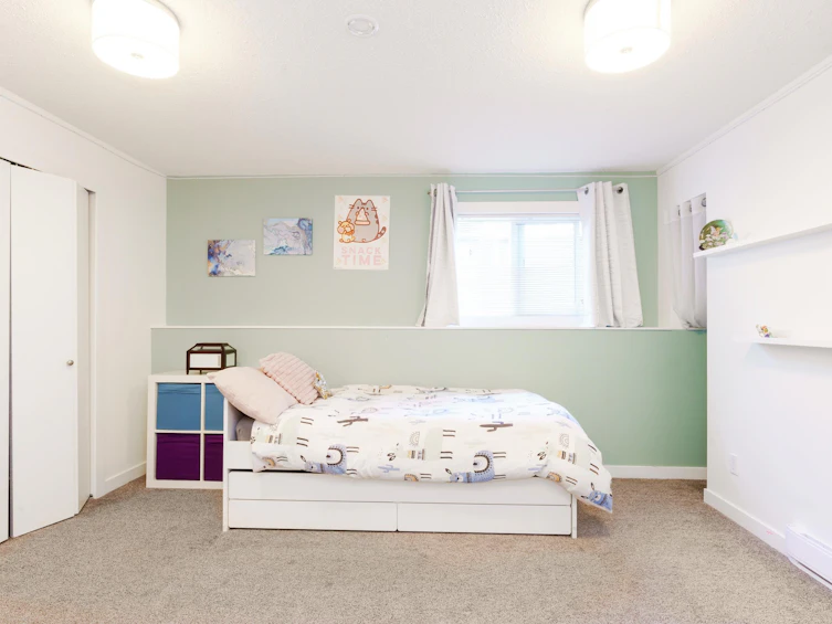 12209 214 Street, Maple Ridge, BC, V2X 5E3 - 12