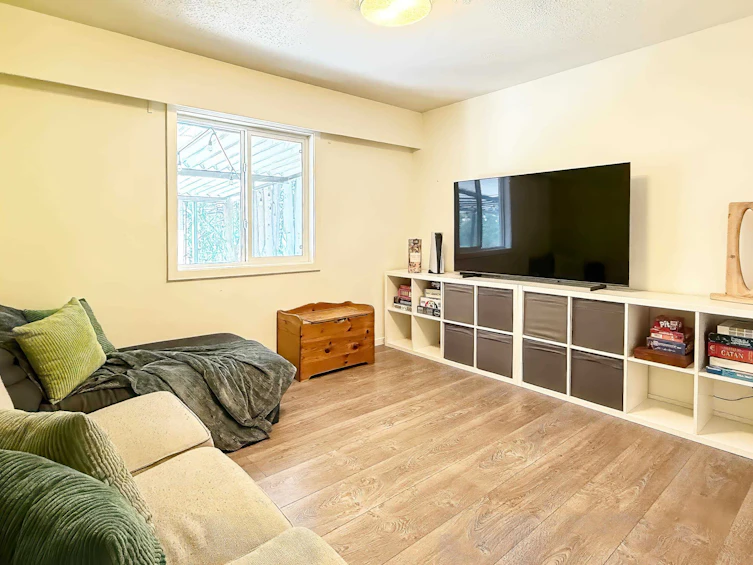 12209 214 Street, Maple Ridge, BC, V2X 5E3 - 17