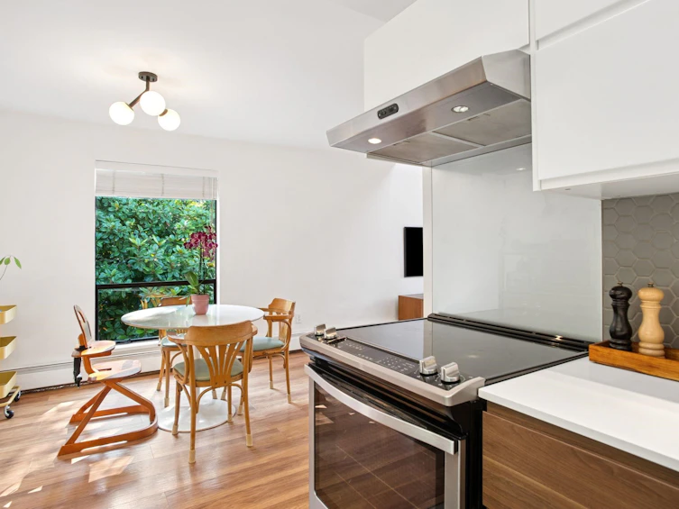303-2277 Mcgill Street, Vancouver, BC, V5L 1C3 - 6