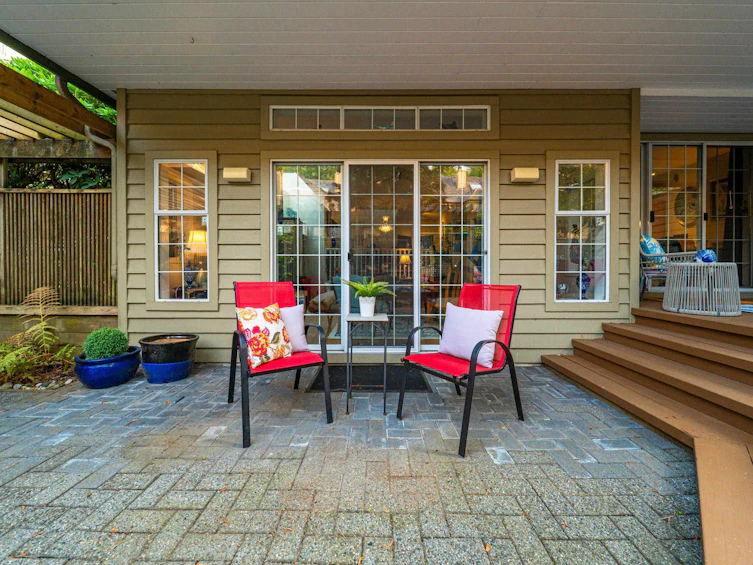3945 Creekside Place, Burnaby, BC, V5G 4R3 - 9
