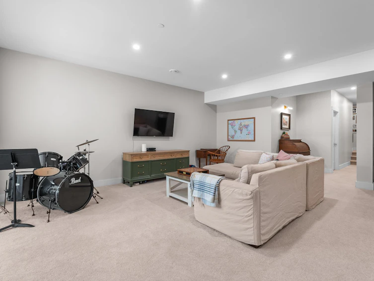33593 Richards Avenue, Mission, BC, V2V 7E4 - 20