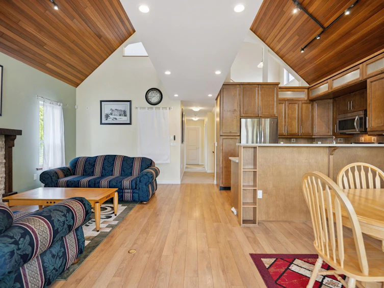 4394 W River Road, Delta, BC, V4K 1S2 - 4