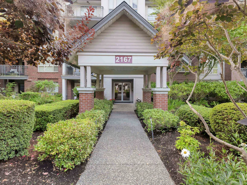 103 - 2167 152nd Street, Surrey BC V4A 4P1