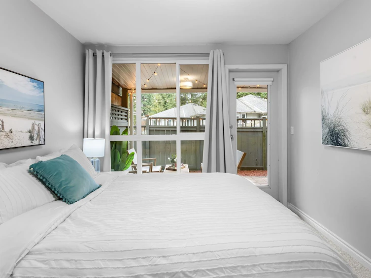 1071 Lynn Valley Road, North Vancouver, BC, V7J 1Z6 - 27