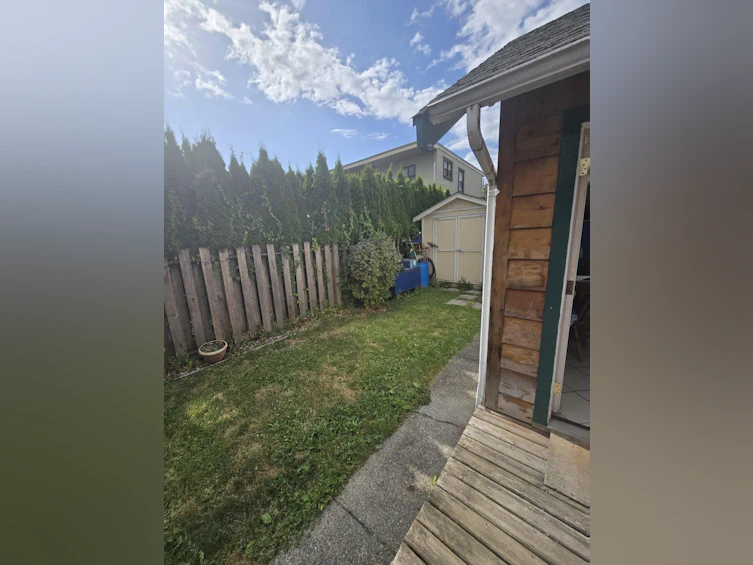 9445 Nowell Street, Chilliwack, BC, V2P 4X8 - 2