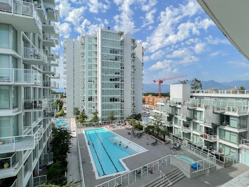 1112 - 2220 Kingsway Street, Vancouver BC