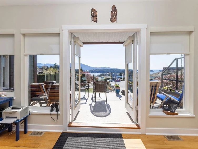 802 Oceanmount Boulevard, Gibsons, BC, V0N 1V8 - 3