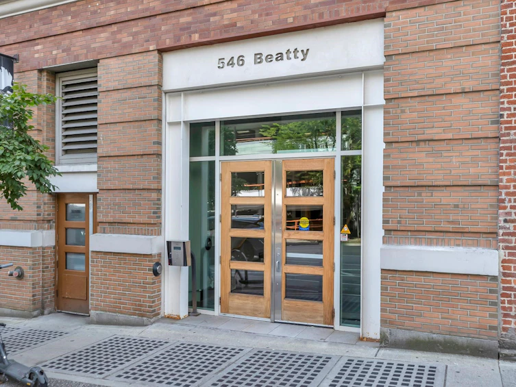 703-546 Beatty Street, Vancouver, BC, V6B 2L3 - 2