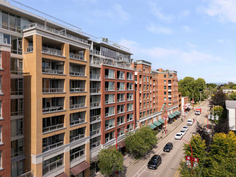 903-221 Union Street, Vancouver, BC, V6A 0B4 - 35