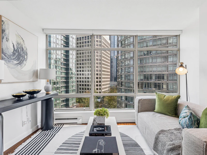 901 - 1288 Alberni Street, Vancouver BC V6E 4N5