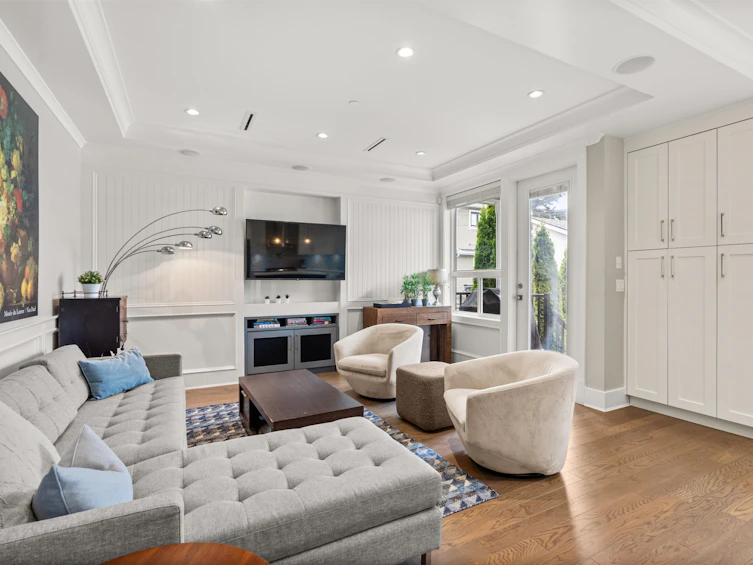 6229 St. Catherines Street, Vancouver, BC, V5W 3G7 - 6